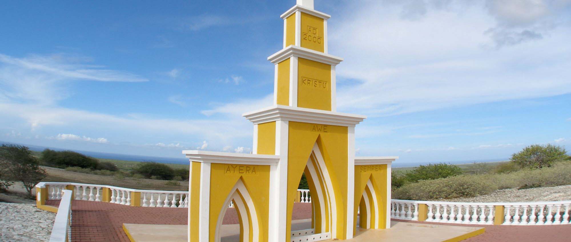 Yellow lookout point